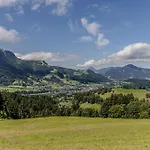 Waltenberghof Lantgård *